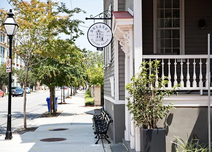 Hotel near College: Hotel Bella Grace